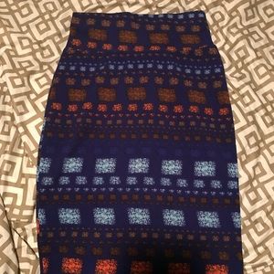XS LULAROE CASSIE SKIRT
